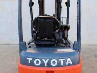 2017-toyota-8fbm20t-1440466-47332849