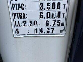 2010-renault-master-1455469-47339353