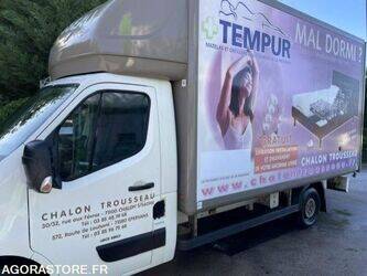 2010-renault-master-1455469-47339358
