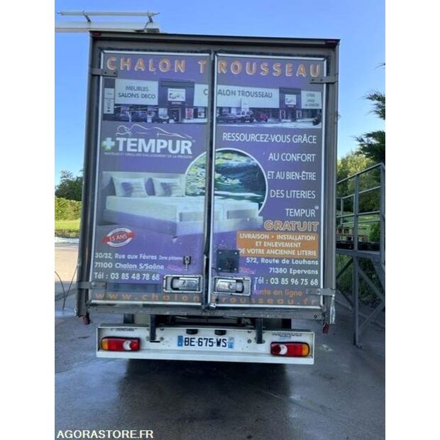 2010 Renault Master-47339371