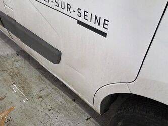 2016-renault-master-1455473-47339523