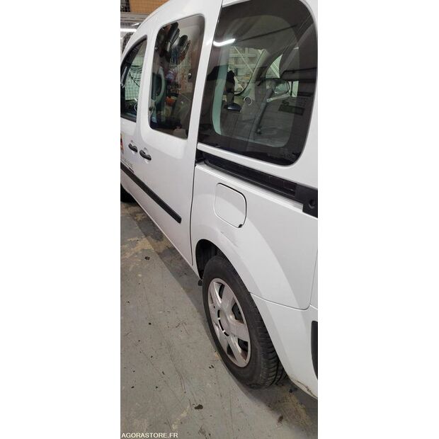2016 رينو Kangoo-47339555