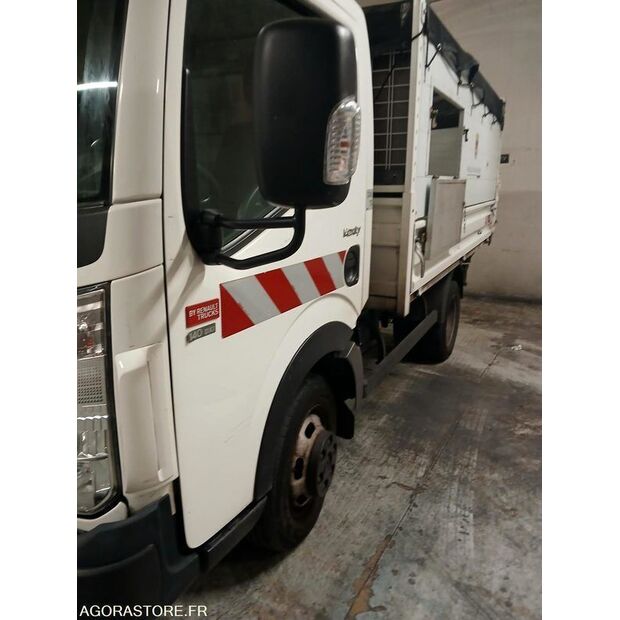 2016 Renault Maxity-47339599