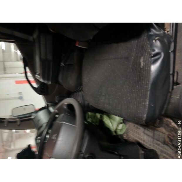 2016 Renault Maxity-47339605