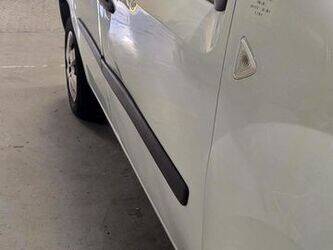 2012-renault-kangoo-1455493-47339944