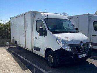 2016-renault-master-1455496-47339993