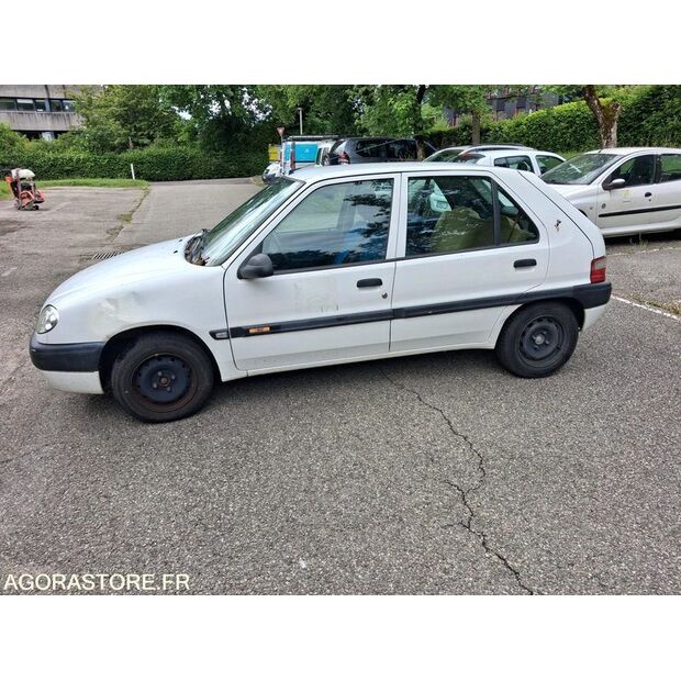 2001 Citroen Saxo-47340102