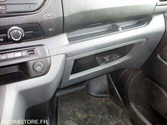 2018-citroen-jumpy-1455502-47340168