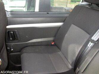 2018-citroen-jumpy-1455502-47340172