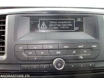 2018-citroen-jumpy-1455502-47340182