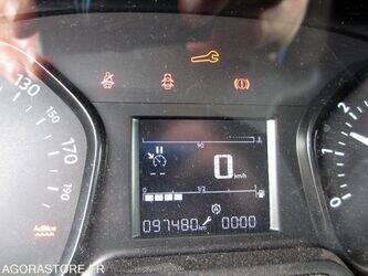 2018-citroen-jumpy-1455502-47340185