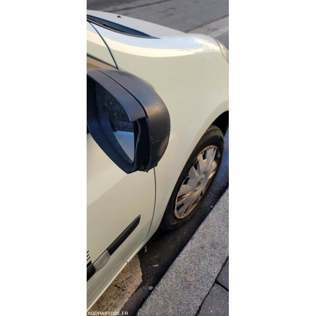 2006 Renault Clio-47340477