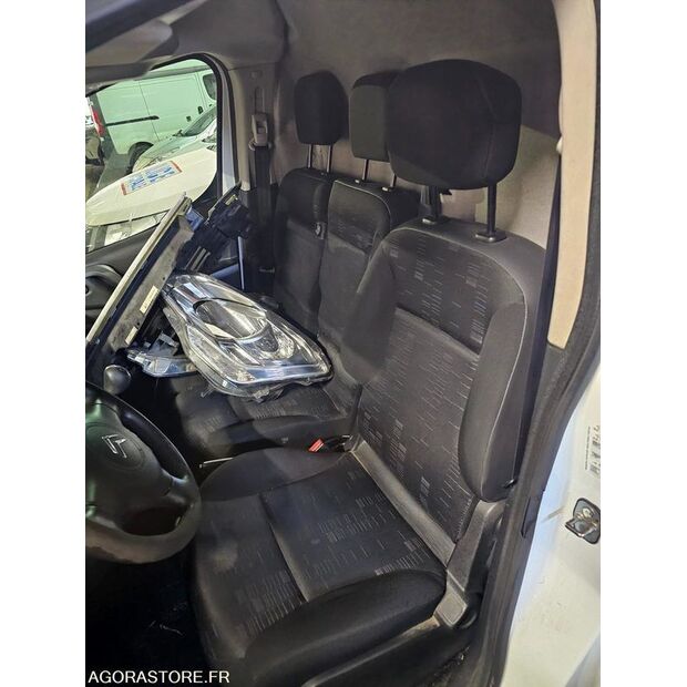 2011 سيتروين BERLINGO-47341013