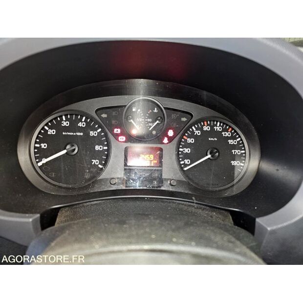2011 سيتروين BERLINGO-47341015