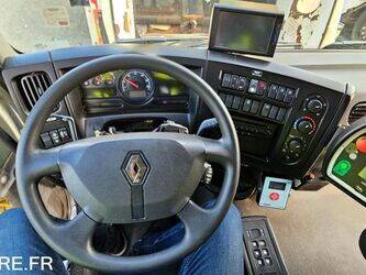 2017-renault-d-wide-1455556-47341354