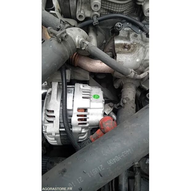 2011 Renault Maxity-47341384
