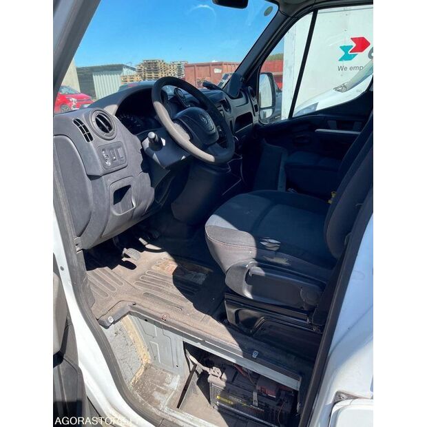 2015 Renault Master-47341593