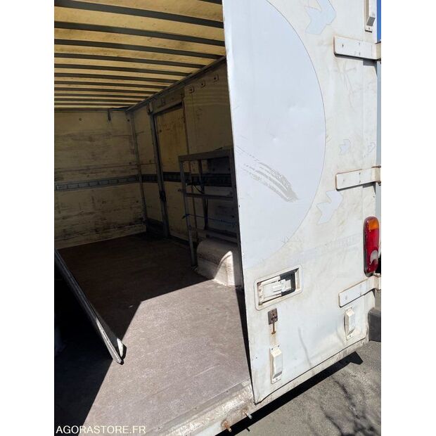 2015 Renault Master-47341595