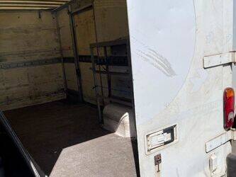 2015-renault-master-1455568-47341595
