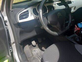 2012-citroen-c3-1455574-47341801