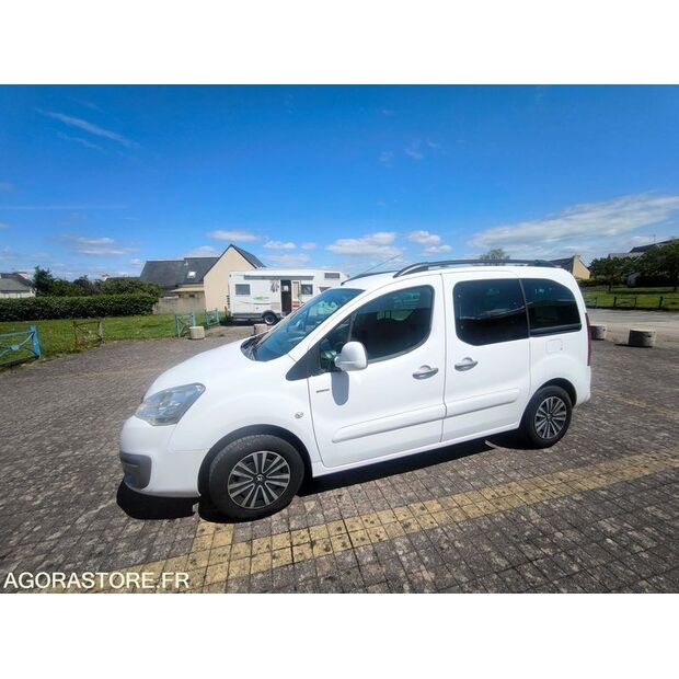 2017 Peugeot PARTNER-47341827