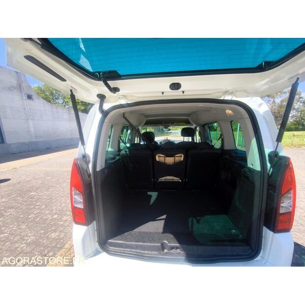 2017 Peugeot PARTNER-47341829
