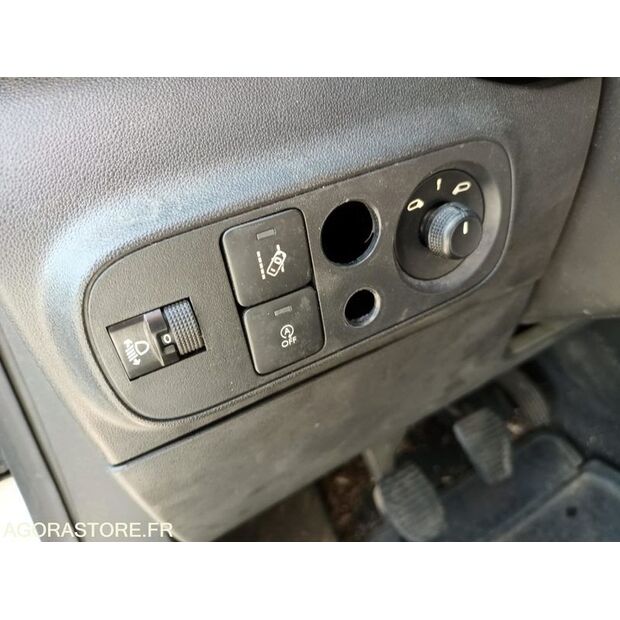 2018 سيتروين C3-47341890
