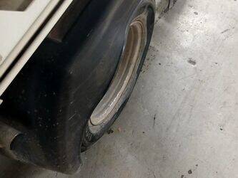 2011-renault-maxity-1455584-47341903