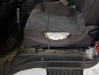 2011-renault-maxity-1455584-47341904