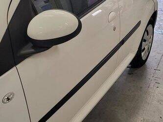2009-citroen-c1-1455601-47342075