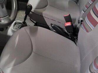 2009-citroen-c1-1455601-47342078