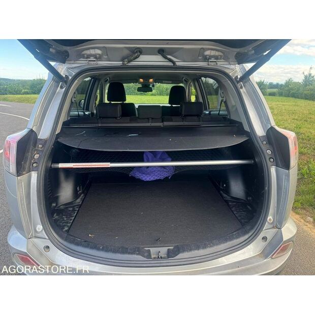 2020 تويوتا RAV4-47342151