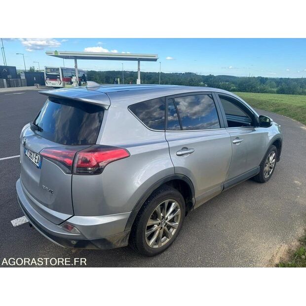 2020 تويوتا RAV4-47342153