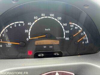 2004-mercedes-benz-sprinter-1455609-47342164