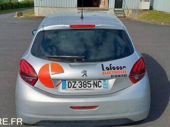 2016-peugeot-208-1455620-47342276