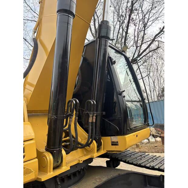 2025 Caterpillar 330D-47342329