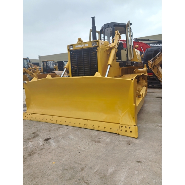 2025 كوماتسو D155A-47342362