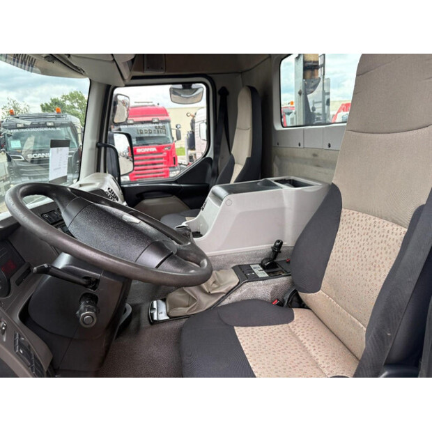 2009 Renault PREMIUM-47342606