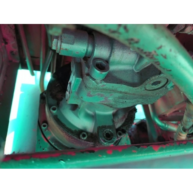 2001 Hitachi HC1110-47343177