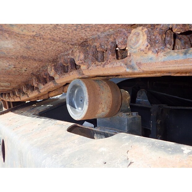 2000 Komatsu BR200T-1-47343238