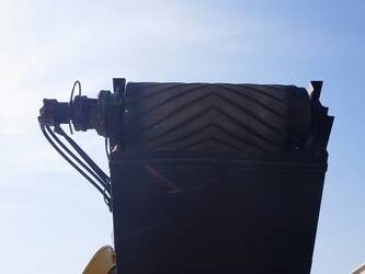 2000-komatsu-br200t-1-47343250