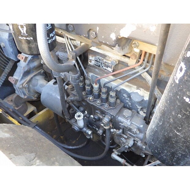 2000 Komatsu BR200T-1-47343281