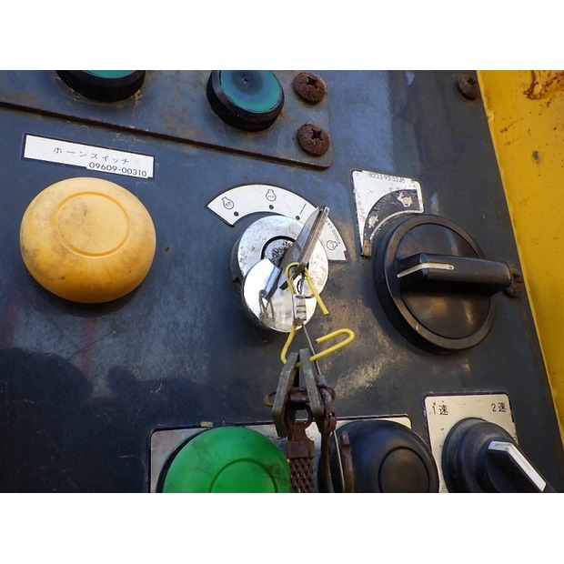 2000 Komatsu BR200T-1-47343290