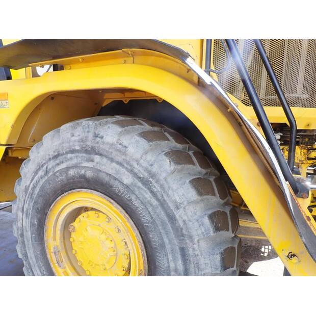 2015 كاتربيلر 725C-47343314
