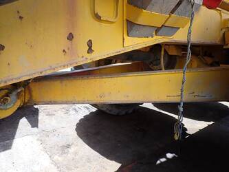2015-caterpillar-725c-1455656-47343323