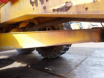 2015-caterpillar-725c-1455656-47343332