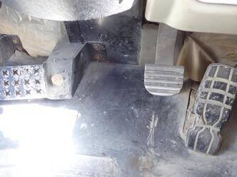 2015-caterpillar-725c-1455656-47343339