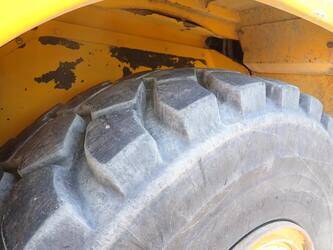 2014-caterpillar-725c-1455657-47343365