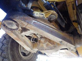 2014-caterpillar-725c-1455657-47343369