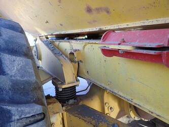 2014-caterpillar-725c-1455657-47343376